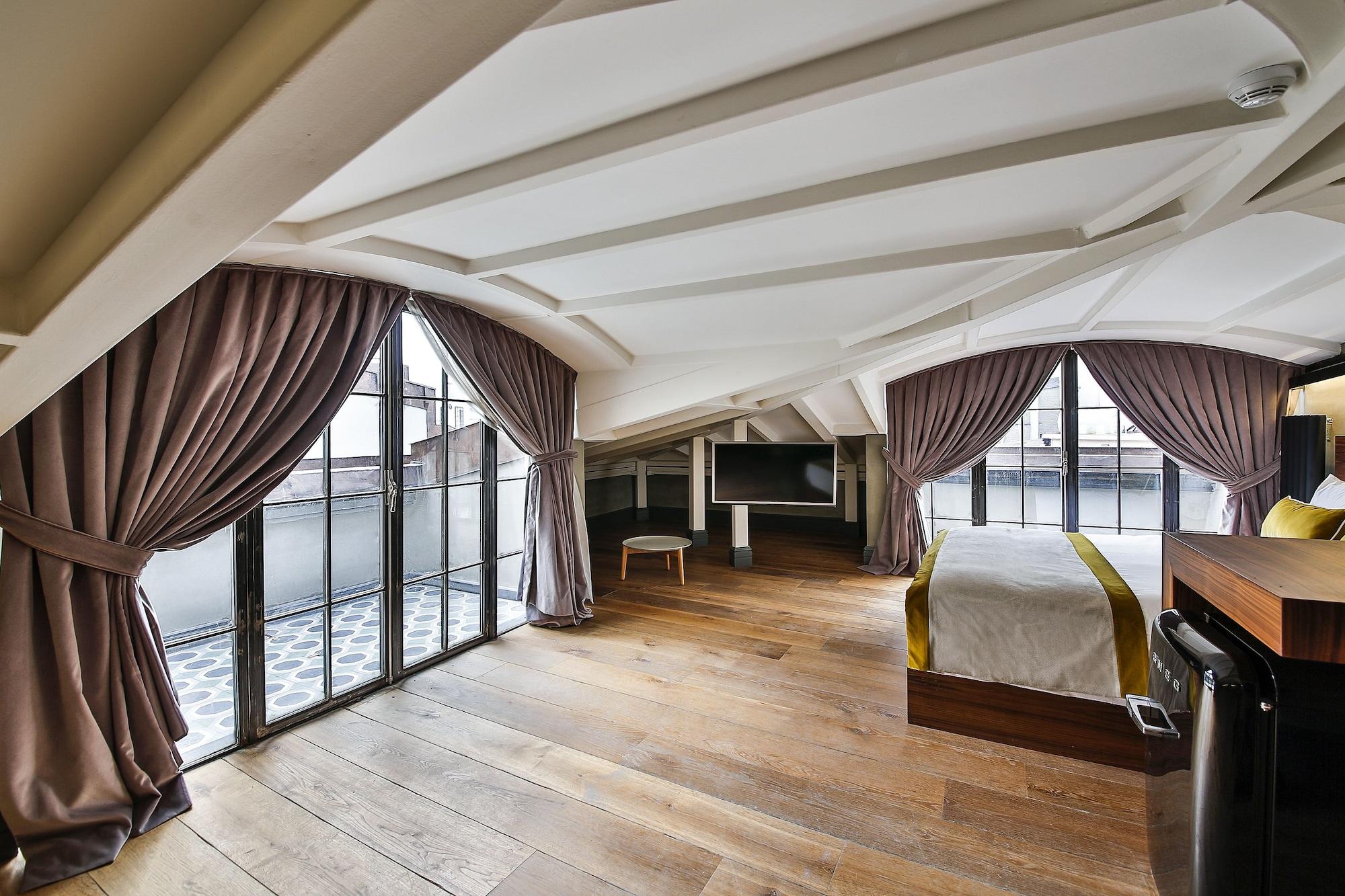 Otel The Public - Special Category